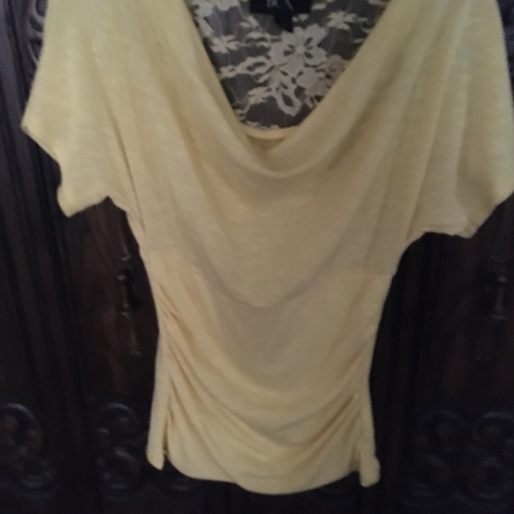 NWOT BCX Stylish Yellow Top.      Size XS